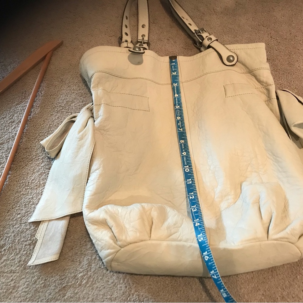 Vintage Juicy Couture Ivory Leather Bow Tote Purse Y2K McBling Rare $378 Retail - Picture 3 of 9
